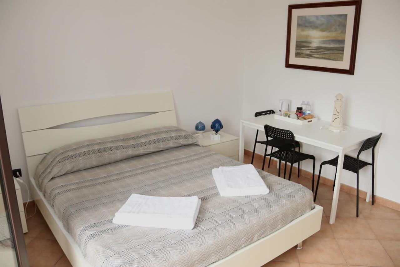 Bed and Breakfast Casa Matheo Lecce Exterior foto